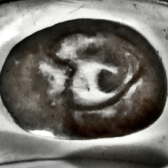 Vintage Signed Sterling Silver Onyx Inlay Ring-6 - Picture 5 of 6